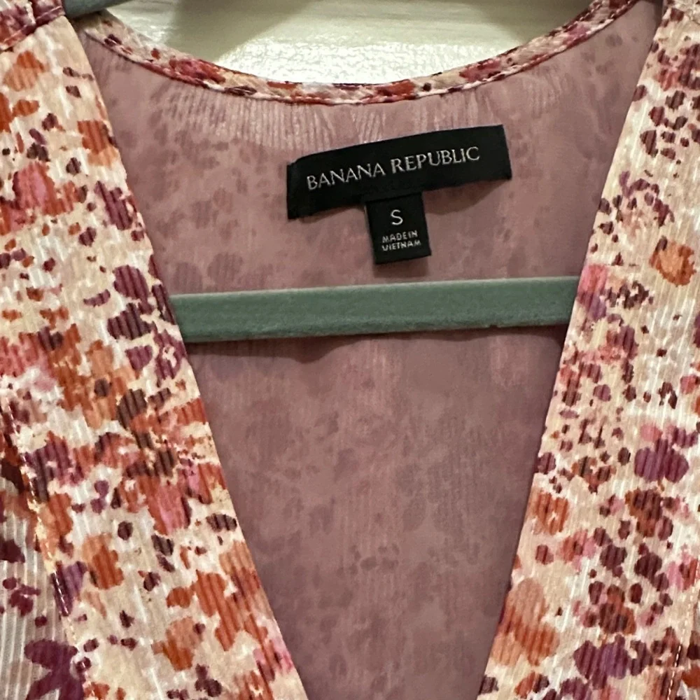 Banana Republic Floral Wrap Blouse - Pink and Red - Picture 9 of 13